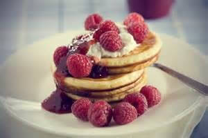 Scotch Pancake with Rasp Jam